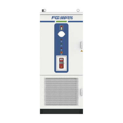 Il sistema di stoccaggio dell'energia raffreddato a liquido da 125 kW / 261 kWh di FGI sblocca la potenza di picco ed espande le capacità della rete per l'industria commerciale